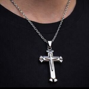 Men’s Stainless Steel Cross Necklace 22 Inch Chain Polished Silver Faith